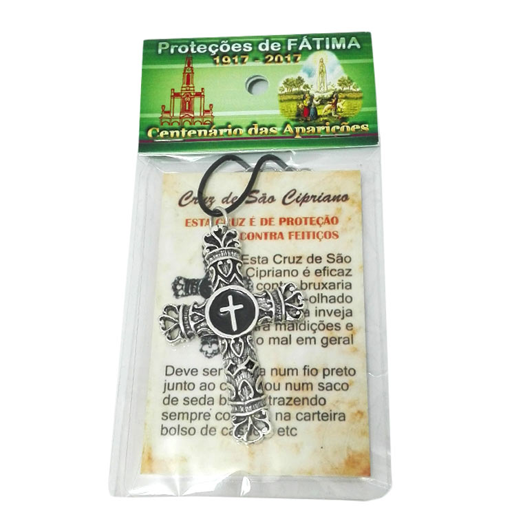 Fios religiosos com amuleto para protecção
