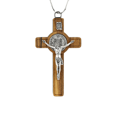 Crucifix de Saint-Benoît en bois