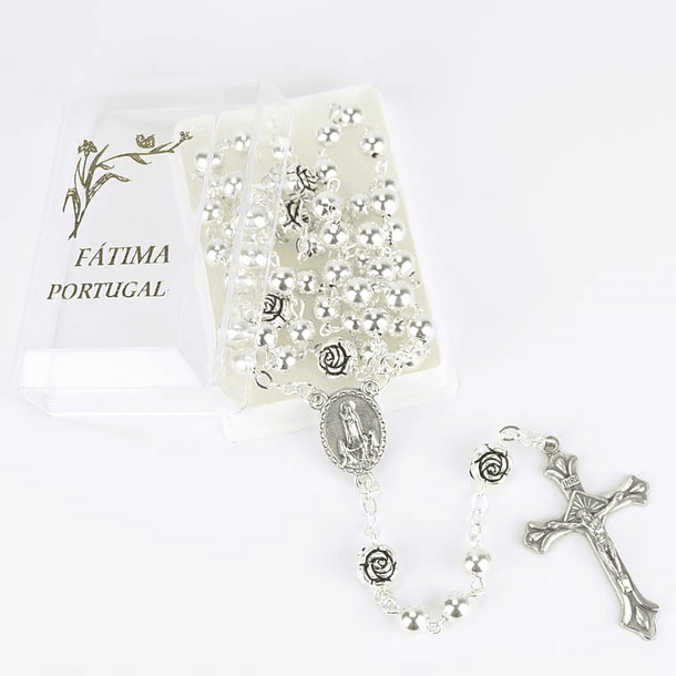 Chapelet en argent avec des roses 3