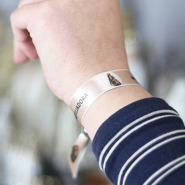 Our Lady Help of Christians fabric bracelet 2