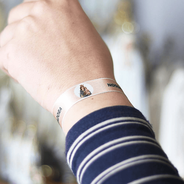 Our Lady Help of Christians fabric bracelet 4