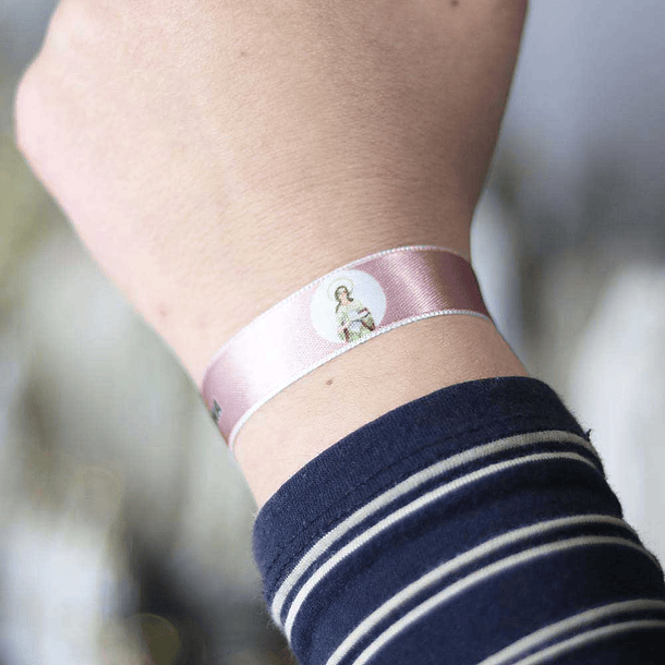Saint Christina fabric bracelet 4