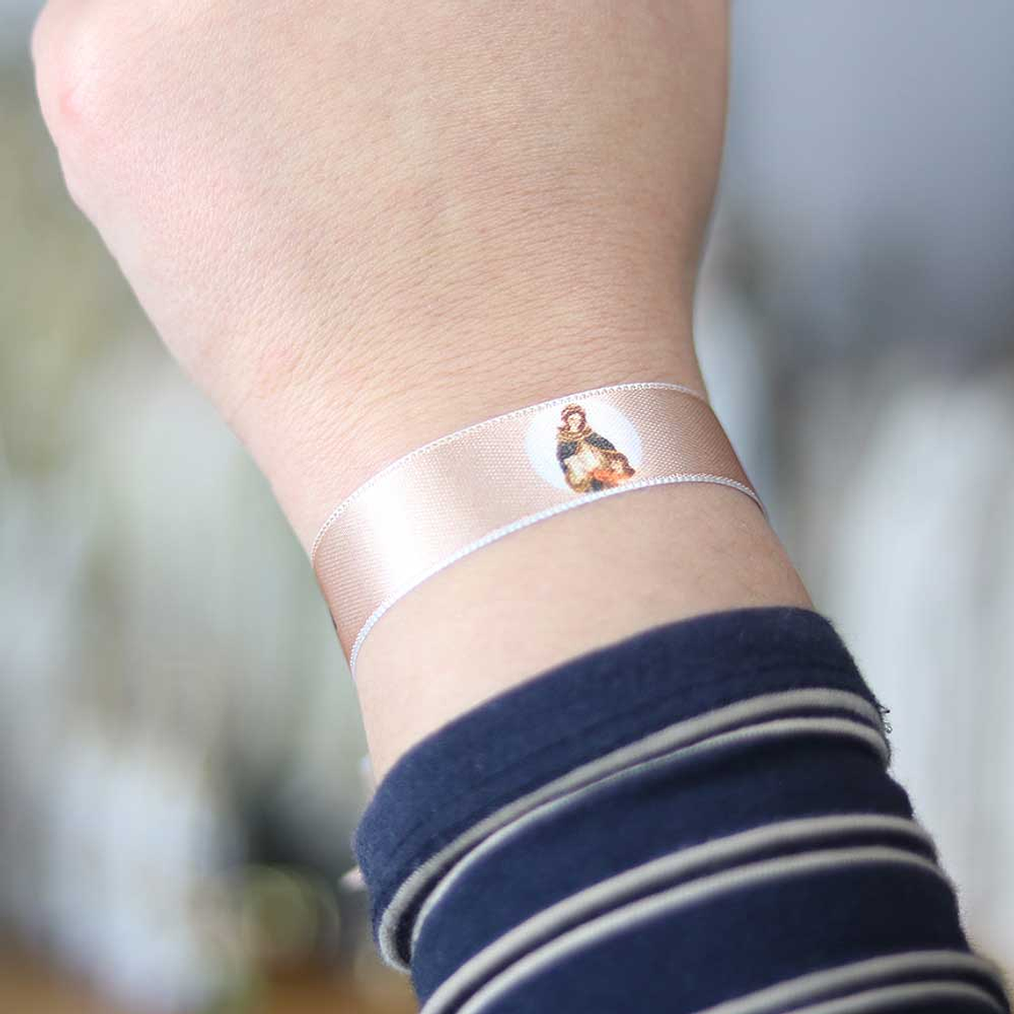 Pulseira em tecido de Santa Ana 4