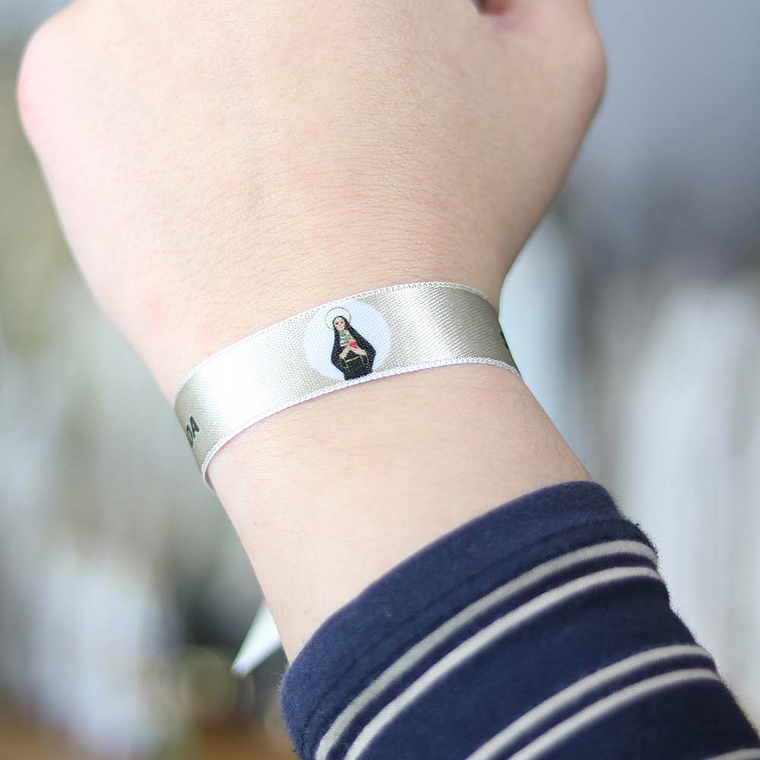 Saint Margaret fabric bracelet 3