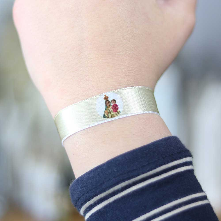Bracelet en tissu Notre-Dame de l'Agonie 3