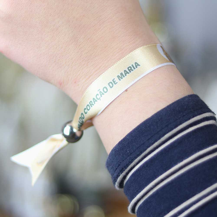 Bracelet en tissu Sacré-Cœur de Marie 4