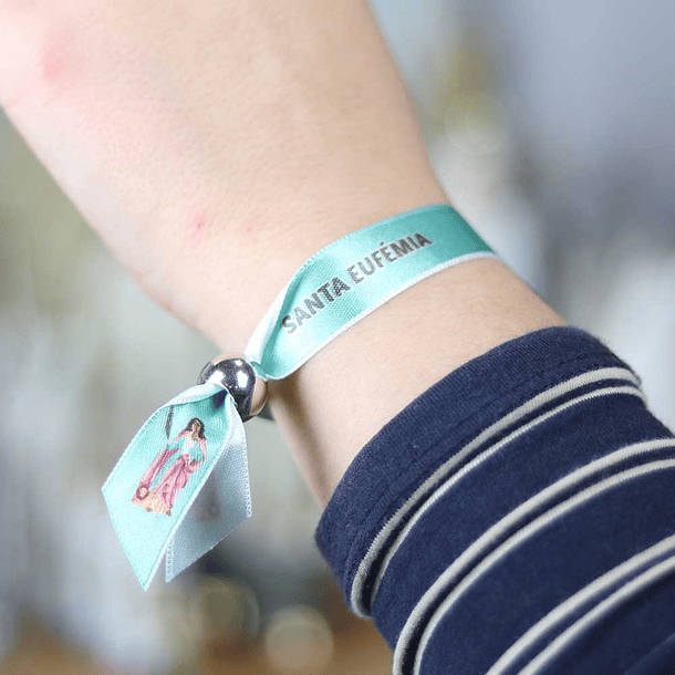 Pulseira em tecido de Santa Eufémia 2