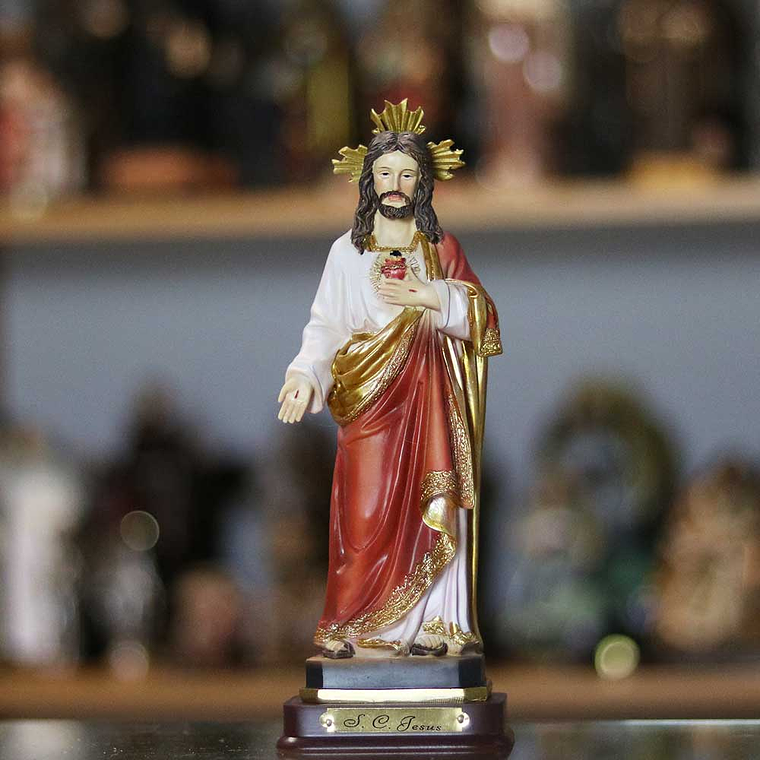 Statue of Sacred Heart of Jesus 2