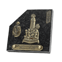 Placa funerária de granito