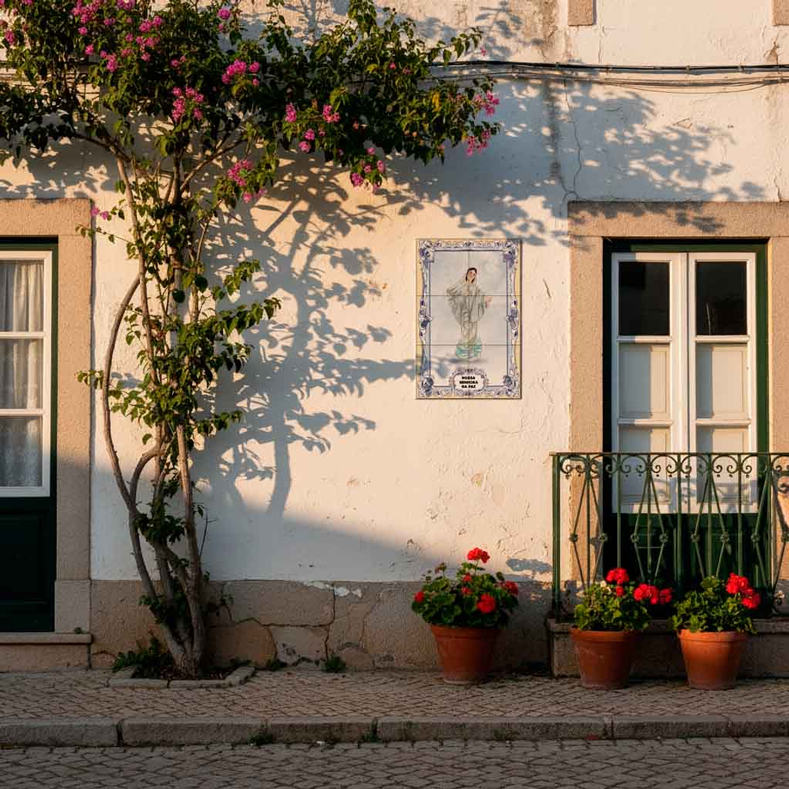 Painel de Azulejos de Nossa Senhora da Paz 30 cm x 45 cm 2