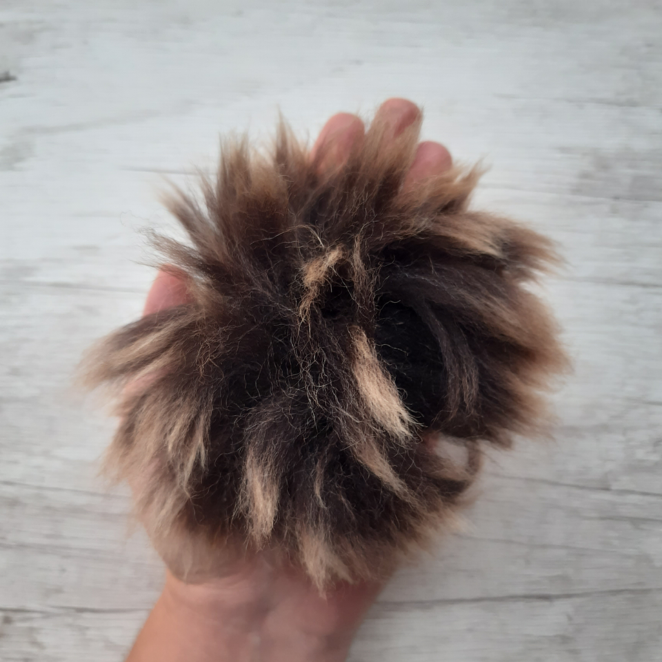 Pompones Naturales para Gorros 1