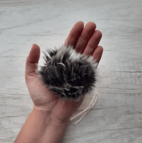 Pompones Sintéticos para Gorros