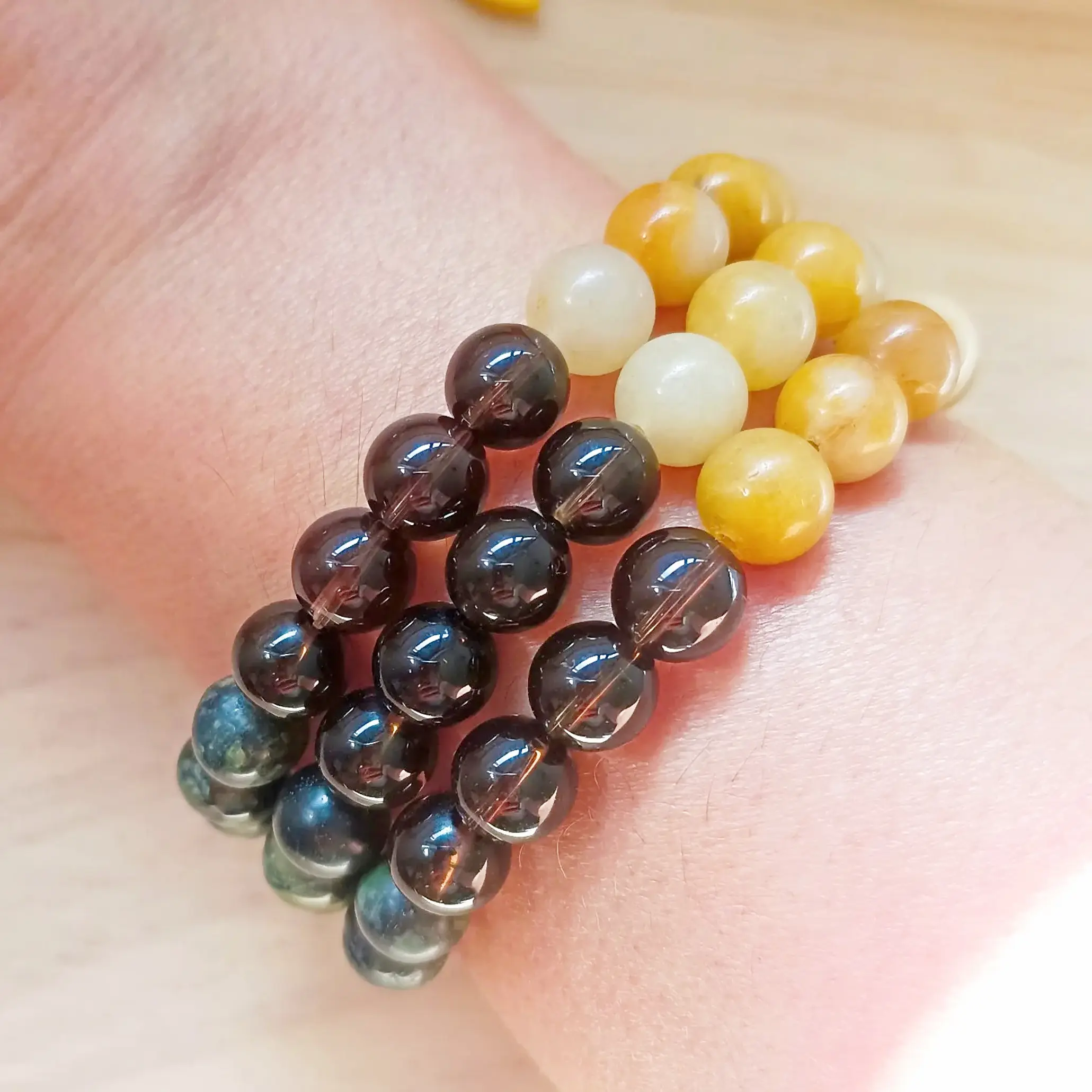 Pulseira com pedras de Quartzo Fumado, Jade Amarela e Calcite 3