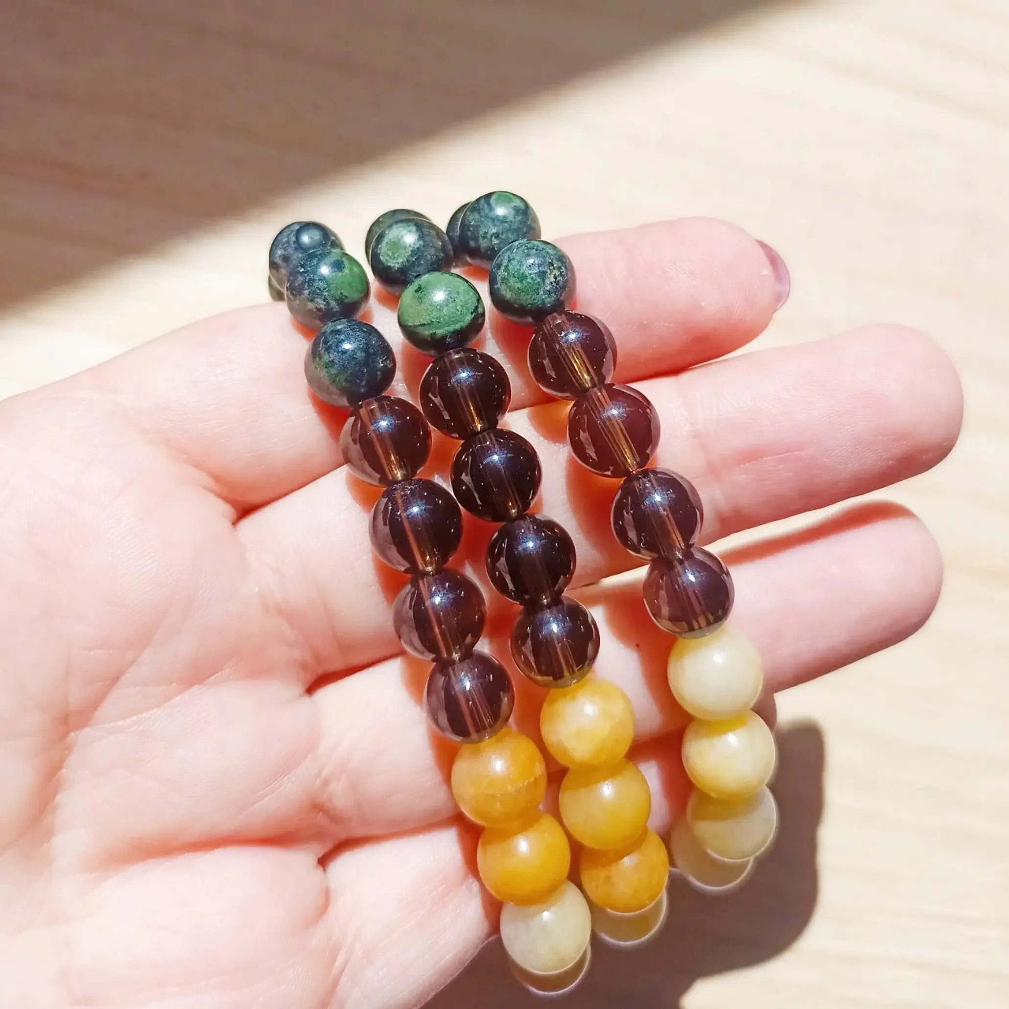 Pulseira com pedras de Quartzo Fumado, Jade Amarela e Calcite 5