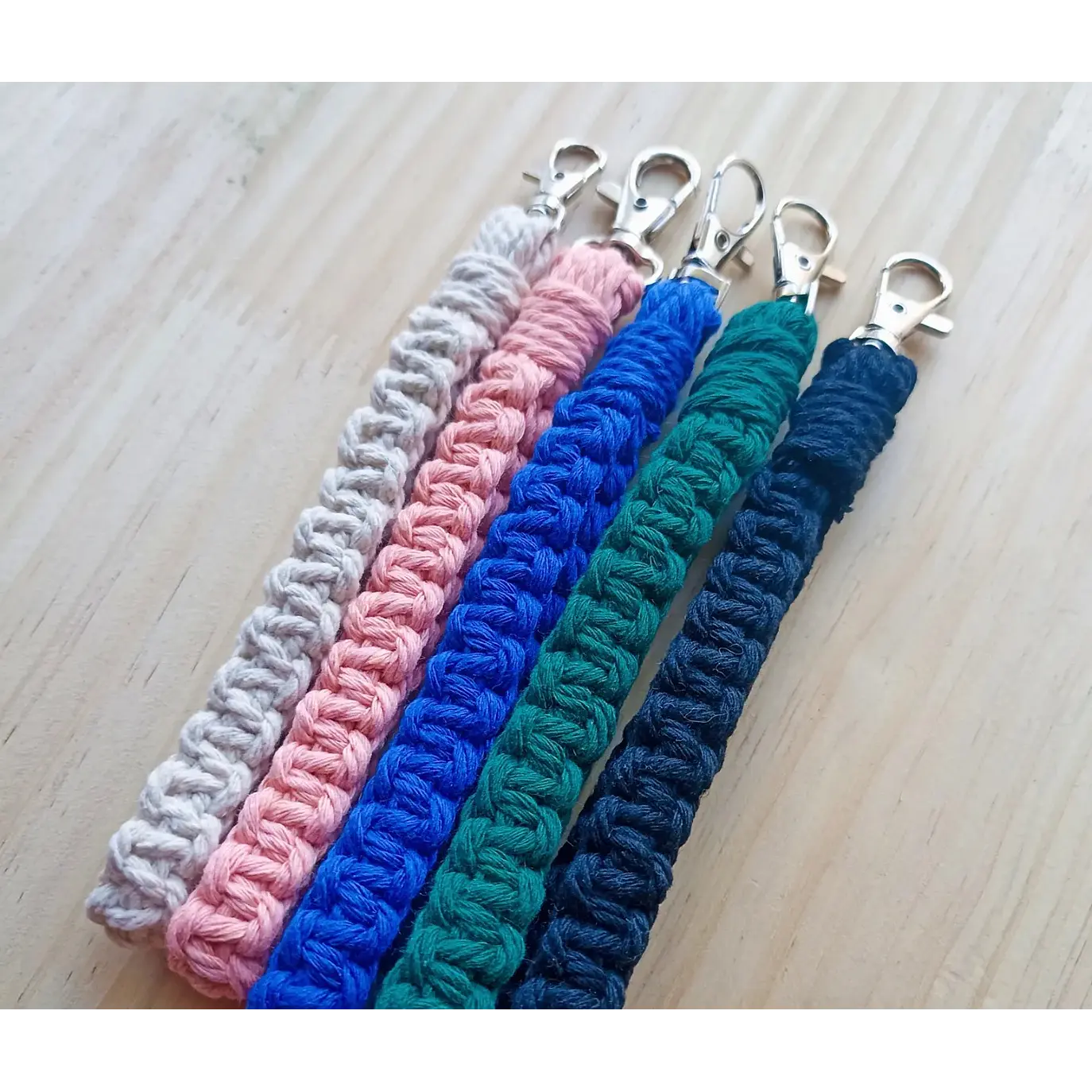 Porta-chaves/Wristlet macramé 3
