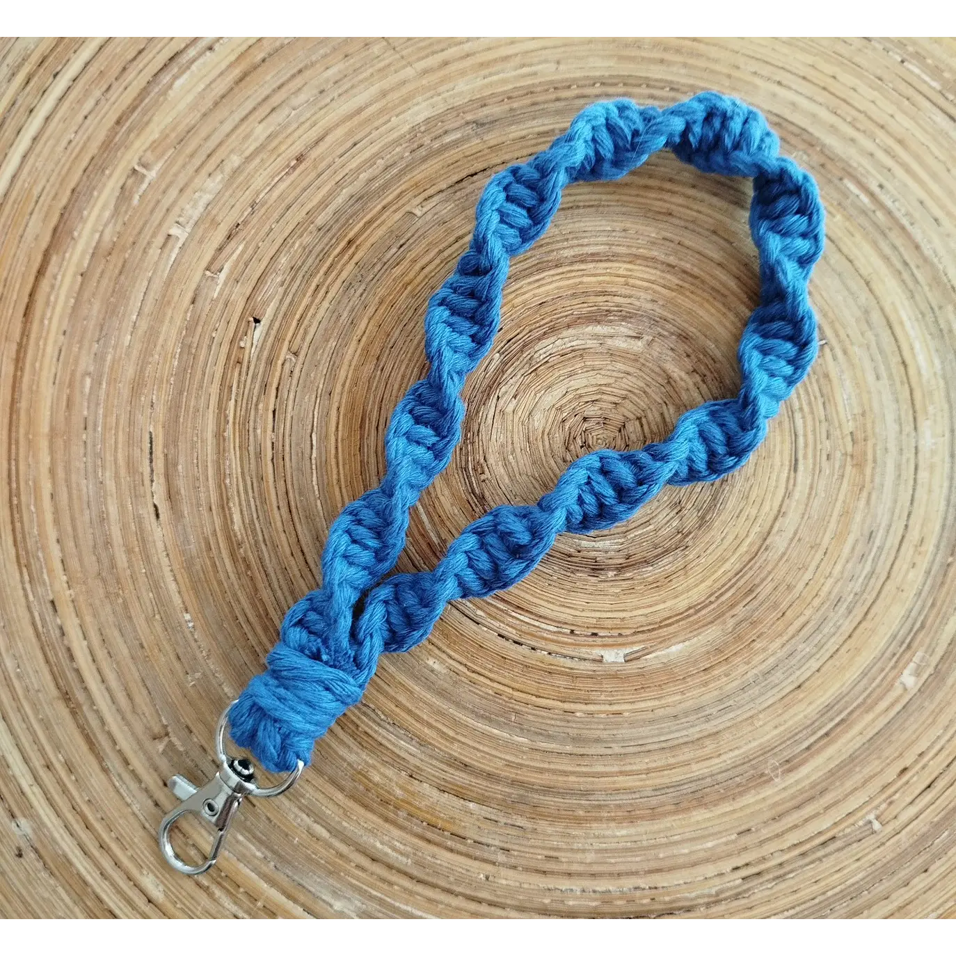 Porta-chaves/Wristlet macramé torcido 3