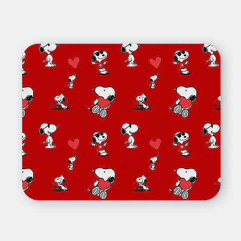Mousepad 20x24 cm - Diseño Snoopy Fondo Rojo Corazones