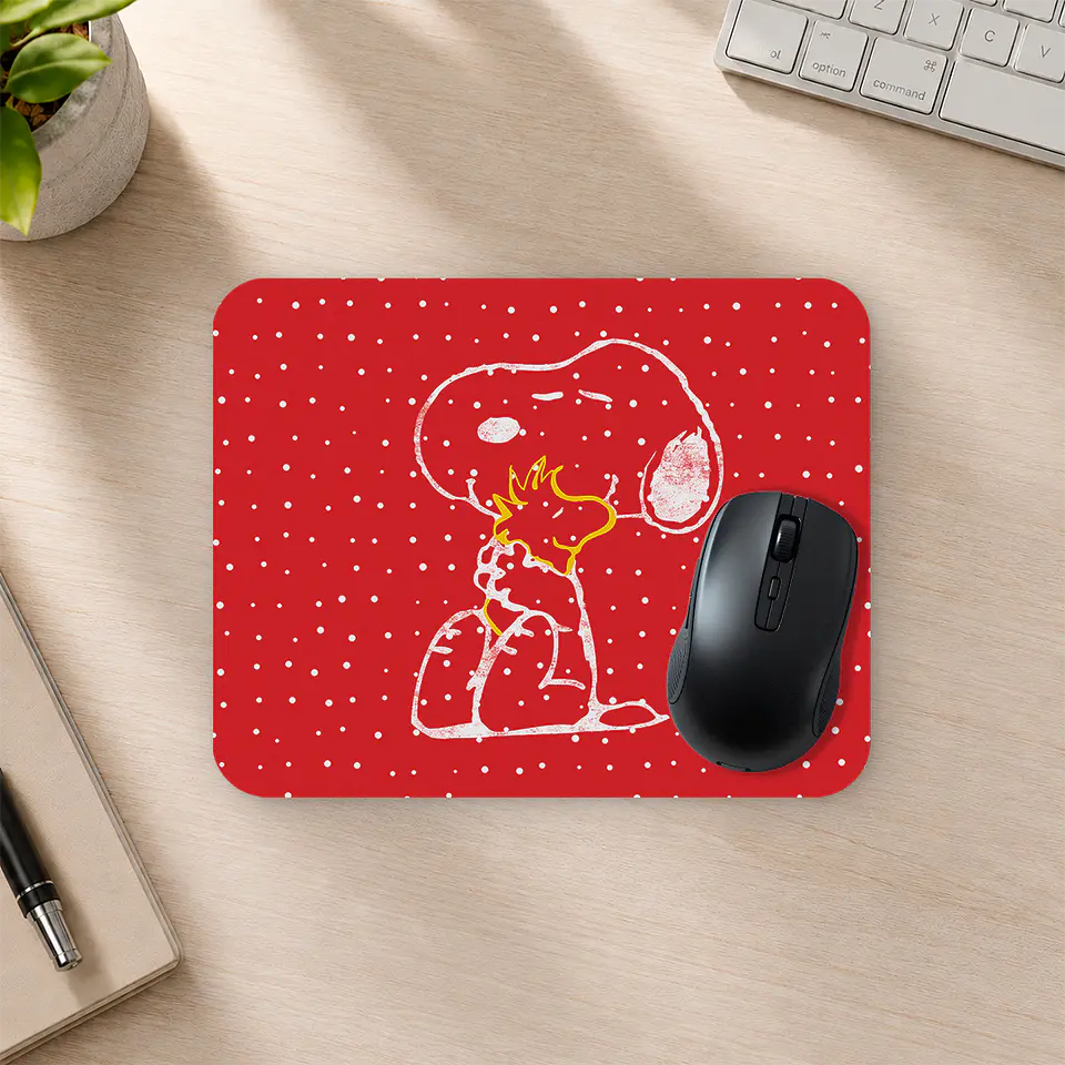 Mousepad 20x24 cm - Diseño Snoopy Abrazo Fondo Rojo 2
