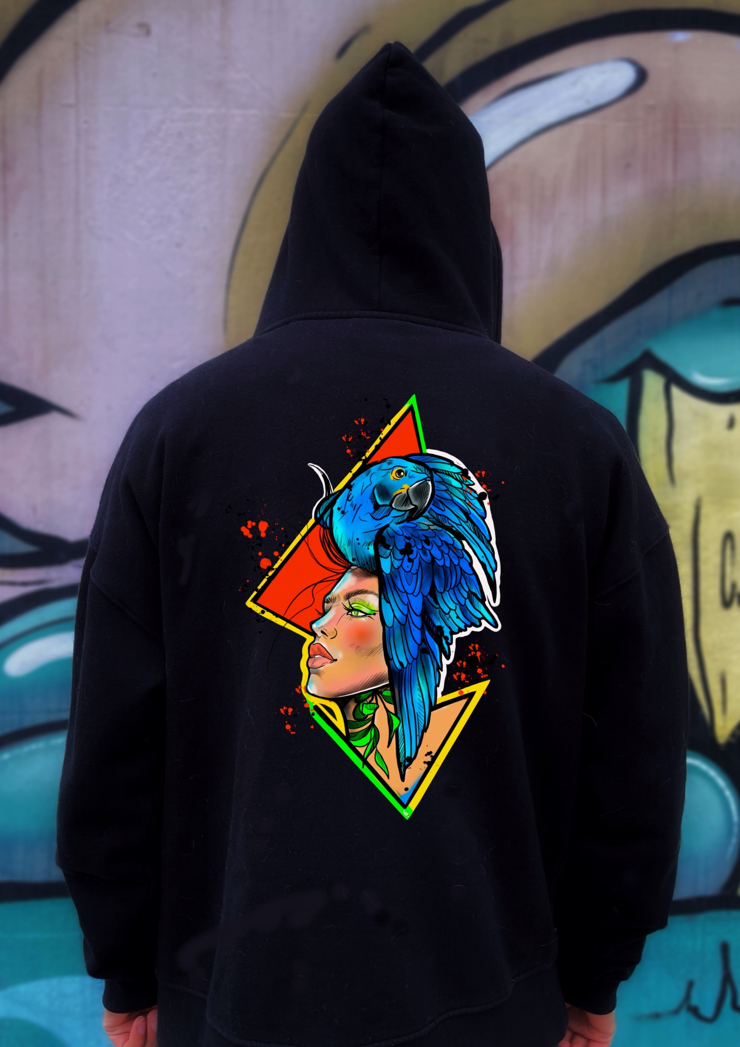 Sweater com carapuço