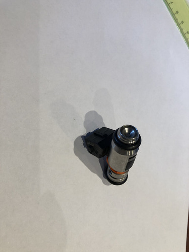 Inyector Ford Fiesta Ka Ecosport Focus 1.6 Motor Garantia 2