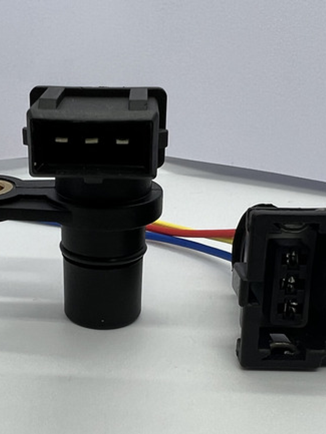 Sensor Eje Levas Con Conector Chery Iq 1.1 Garantia 2