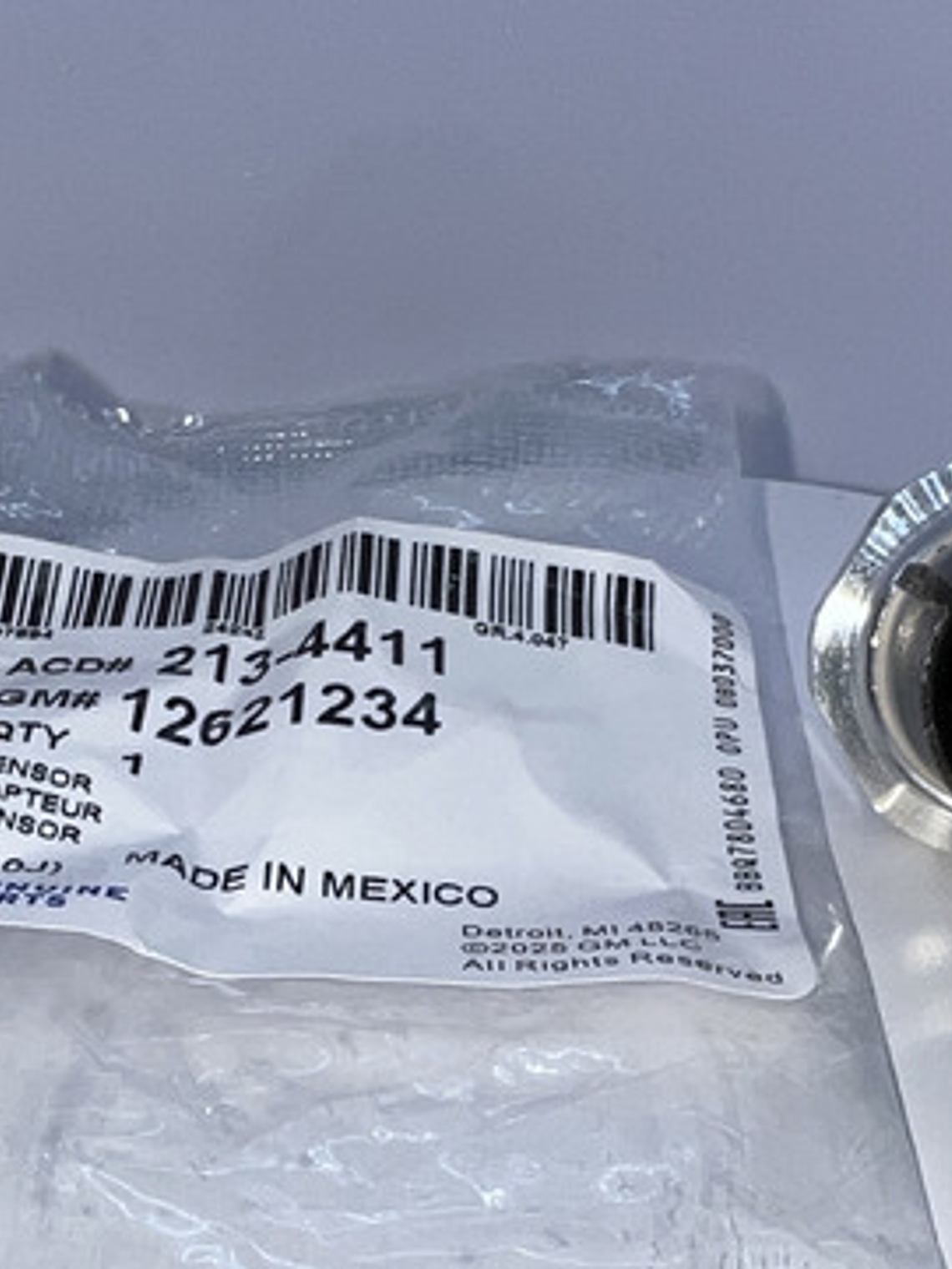 Sensor De Presión De Aceite Chevrolet/avalanche/silverado Or 2