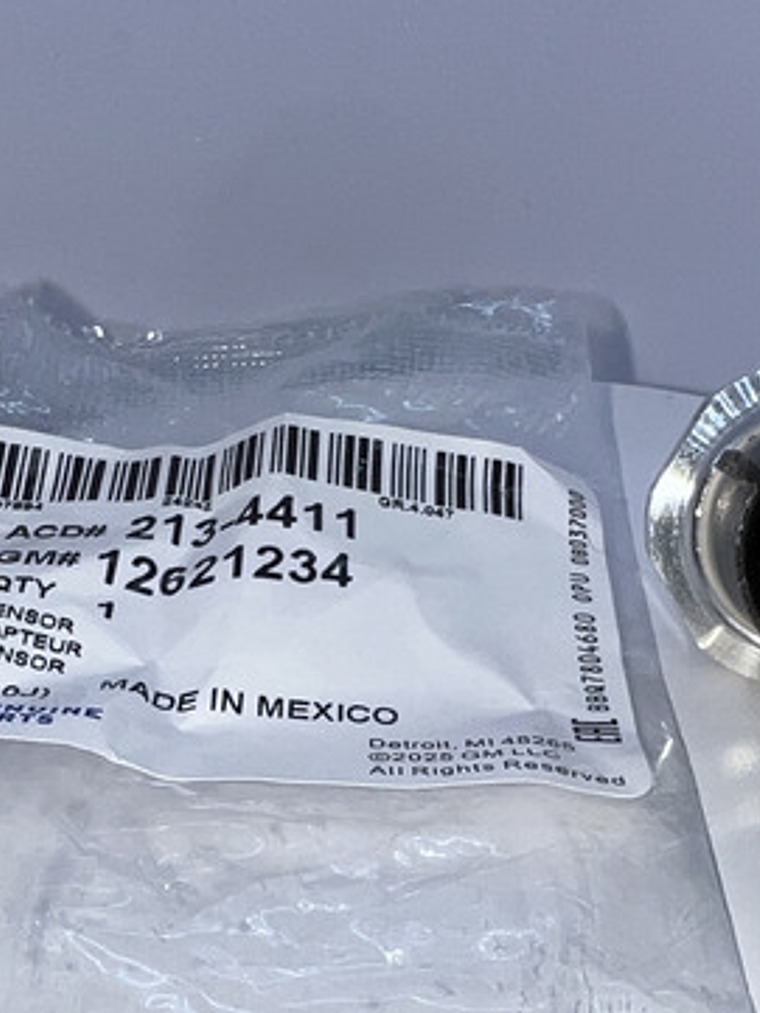 Sensor De Presión De Aceite Chevrolet/avalanche/silverado Or 2