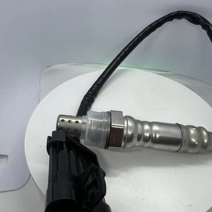 Sensor De Oxigeno Chevrolet Aveo Enchufe Plano Garantia