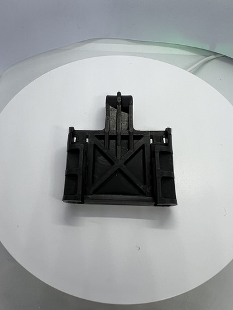 Soporte Seguro Clip Varilla Capot Toyota 3