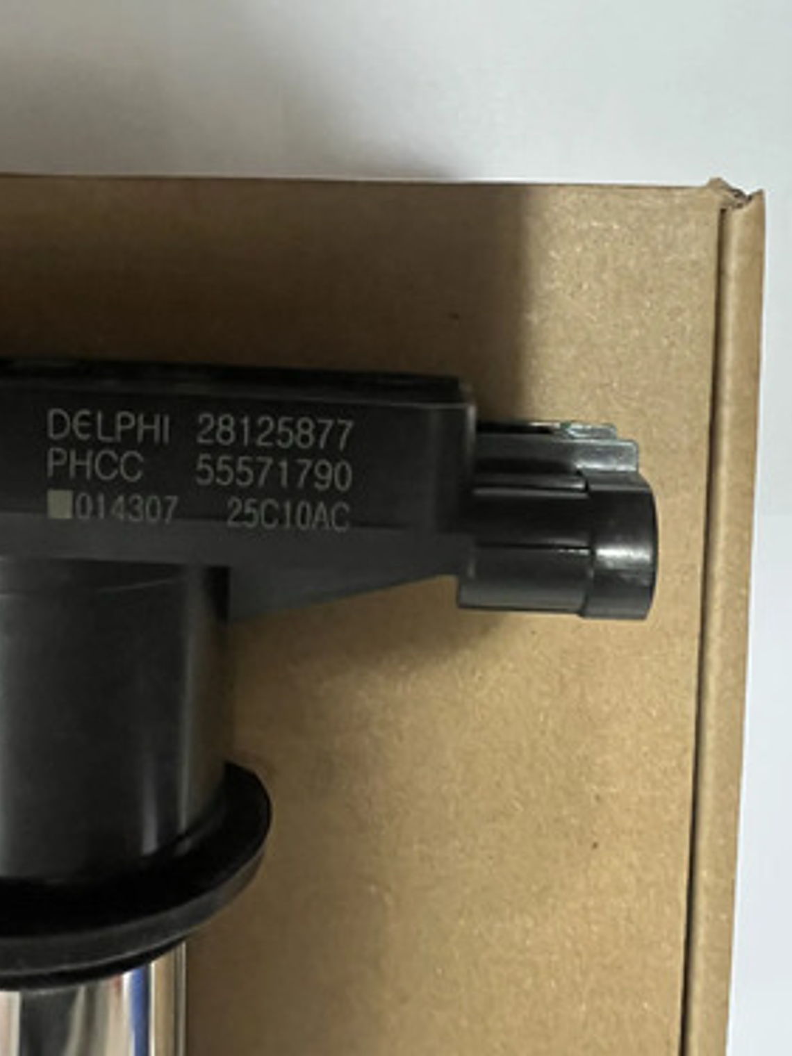 Bobina De Encendido Chevrolet Sonic Tracker Astra Original 3