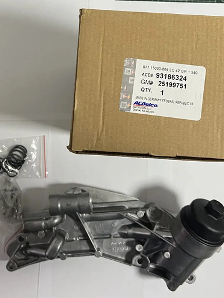 Enfriador De Aceite Completo Chevrolet Tracker Sonic Origina 1