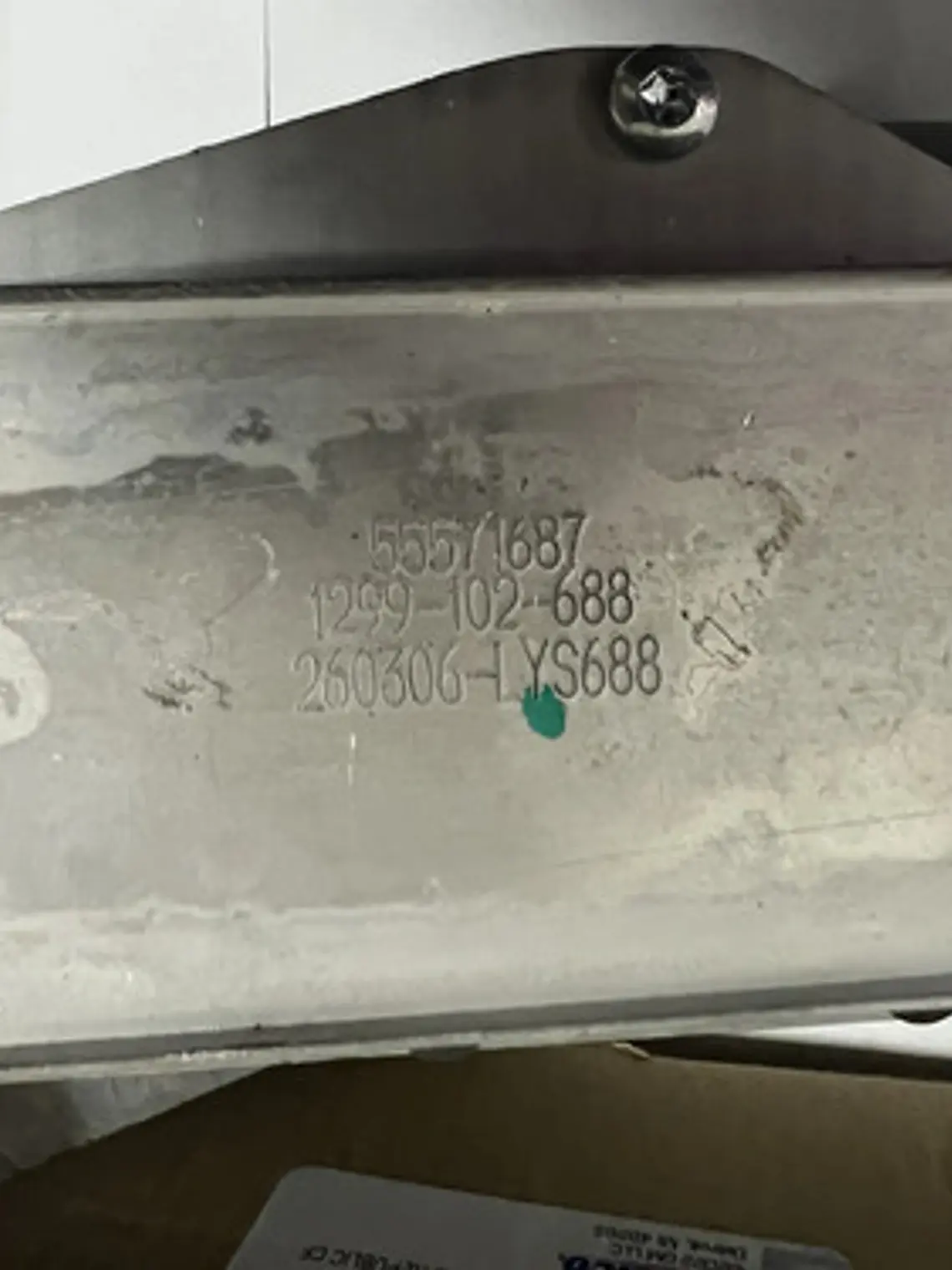 Enfriador De Aceite Completo Chevrolet Tracker Sonic Origina 4