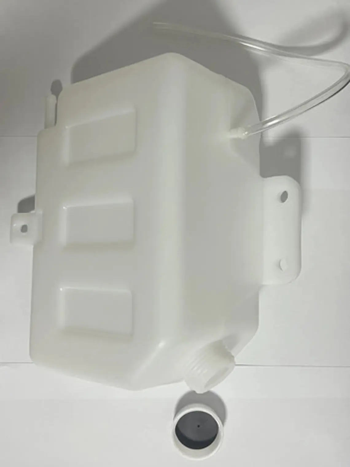 Deposito Agua/auxiliar Radiador Mighty Hd65/hd68/hd72/hd78 2