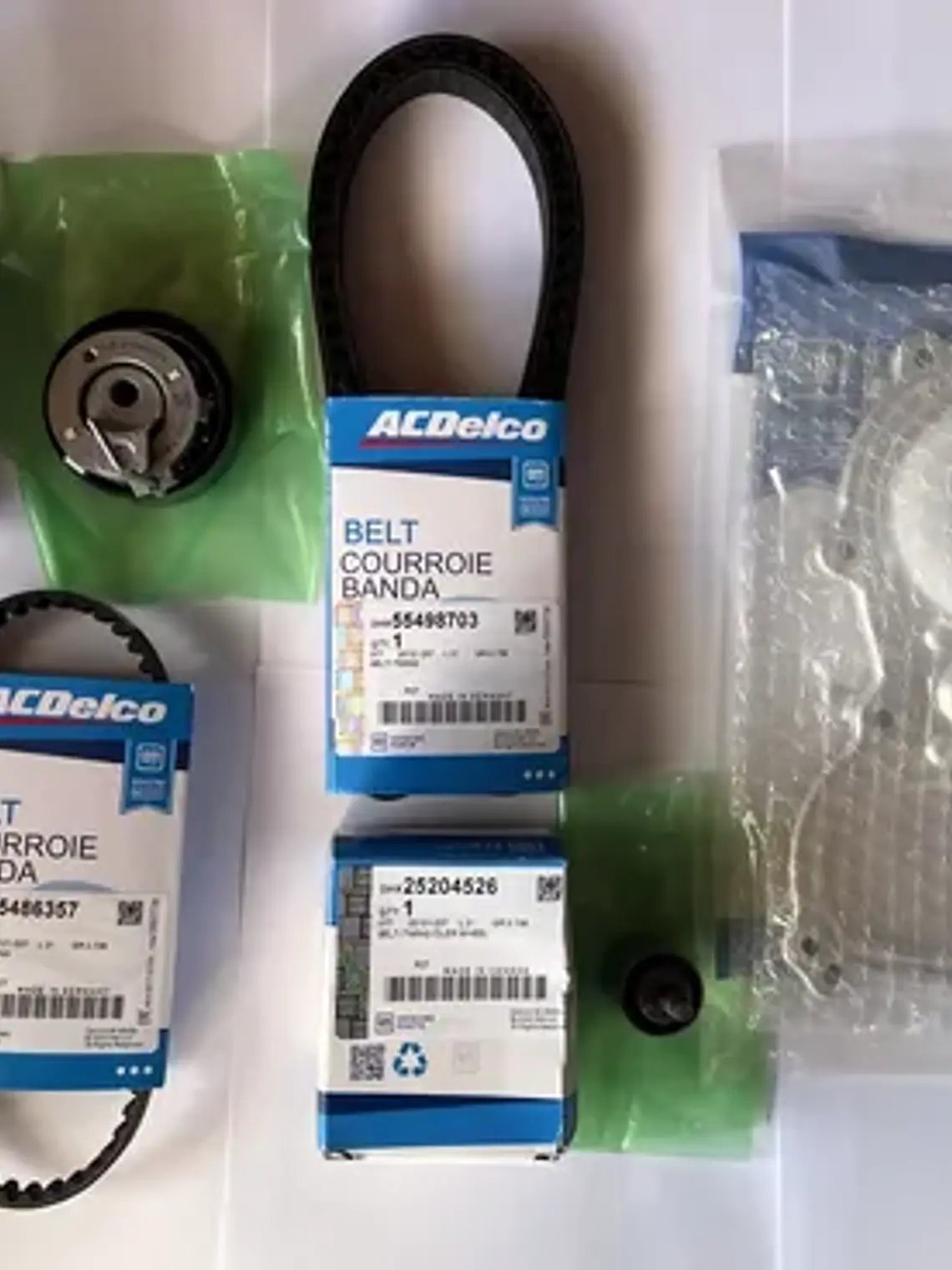 Kit Distribucion Chevrolet Onix 1.0 Original Gm 4