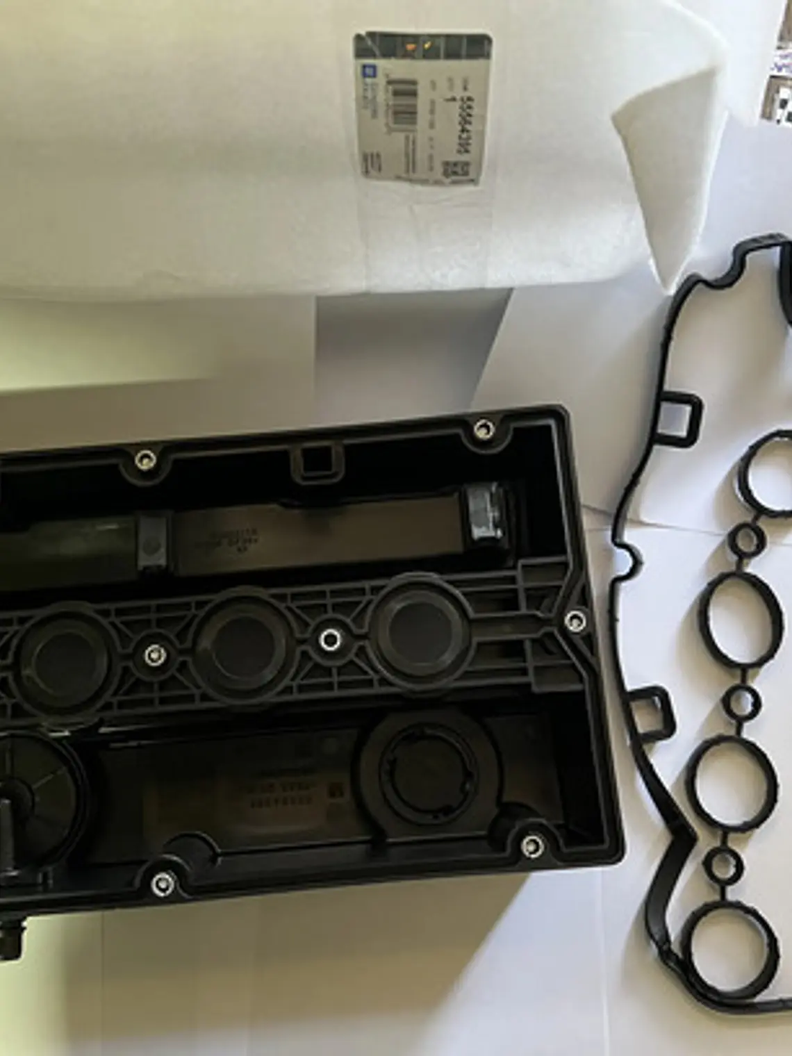 Tapavalvula Para Chevrolet Cruze, Sonic, Tracker Original Gm 6
