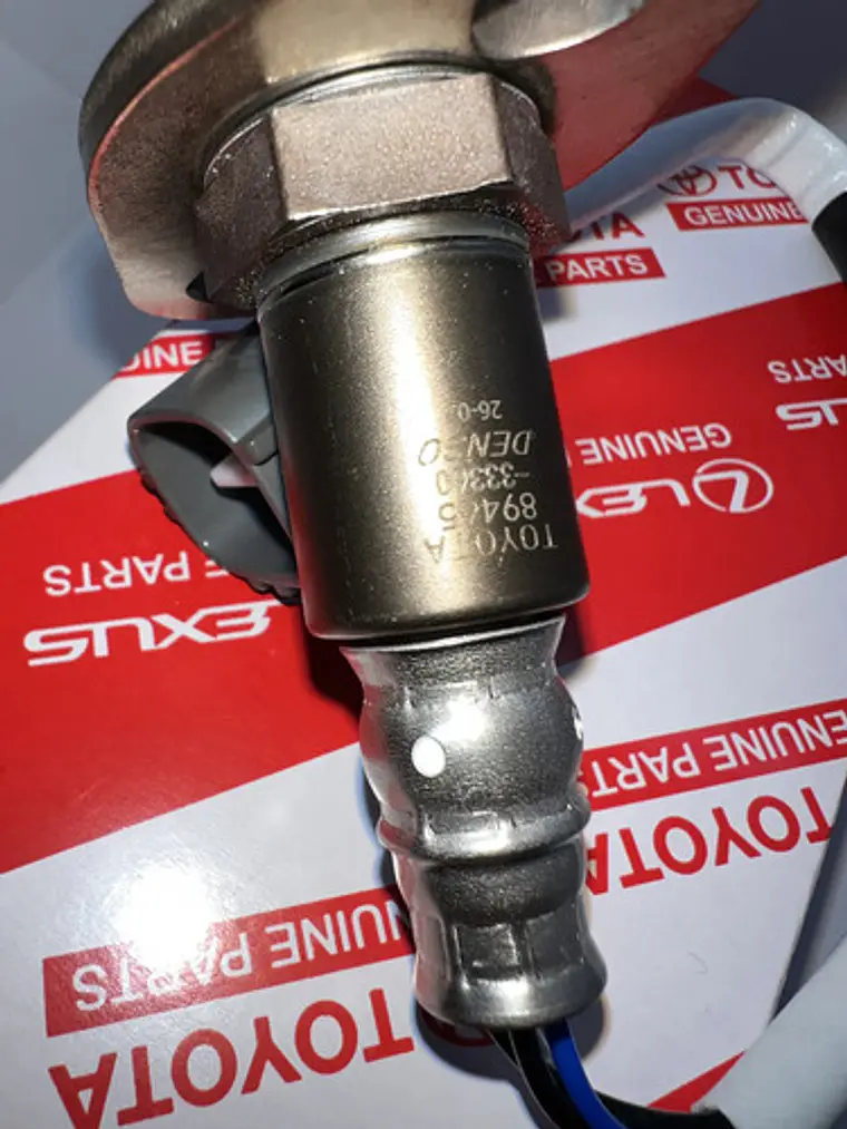 Sensor Oxigeno Toyota Hilux 2.4 88 Al 04 Original Denso 3
