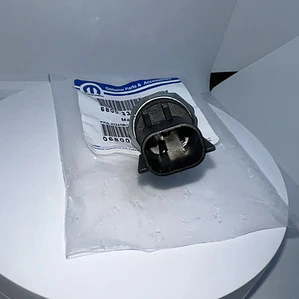 Sensor Presión De Aceite Jeep Patriot 2007-2014 2.0/2.4 Mopa