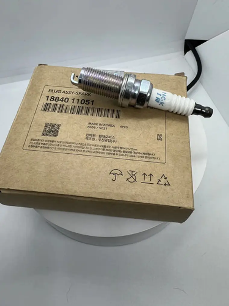 Juego Bujías Iridium Para Hyundai I10 1.1 Ngk 4