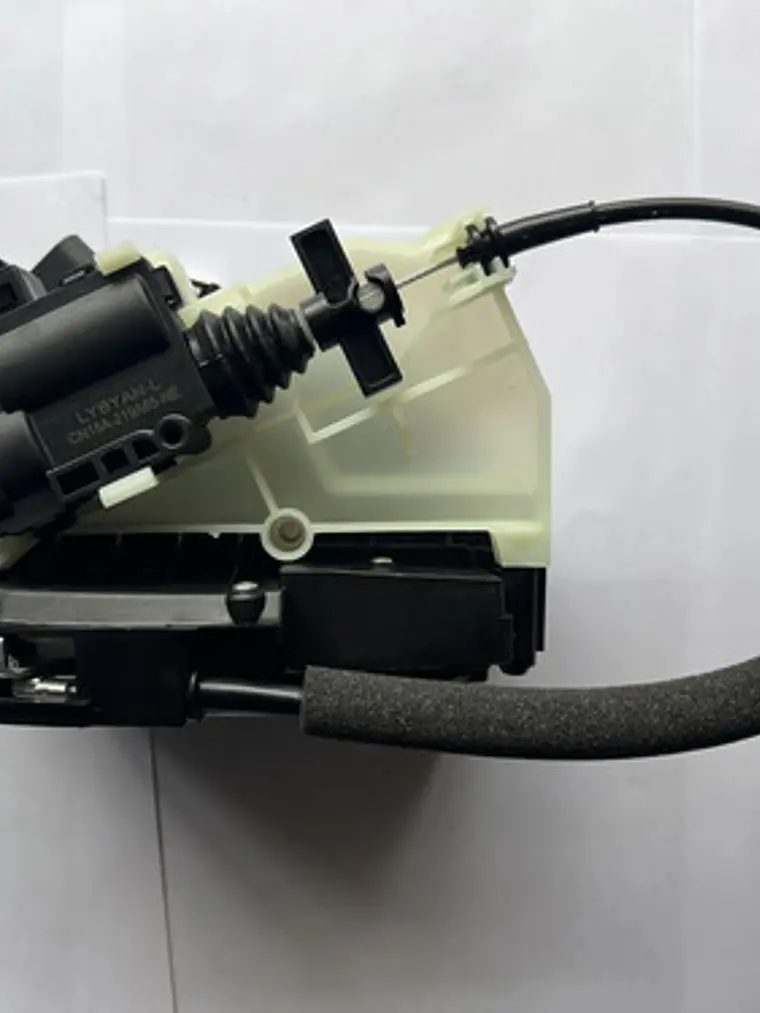 Chapa Cerradura Portalón Para Ford Ecosport Garantia 6