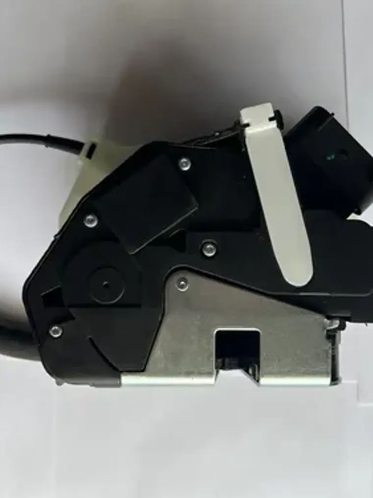 Chapa Cerradura Portalón Para Ford Ecosport Garantia 7