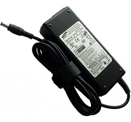 Cargador Original Toshiba 45W 19V C71C000DH410 1