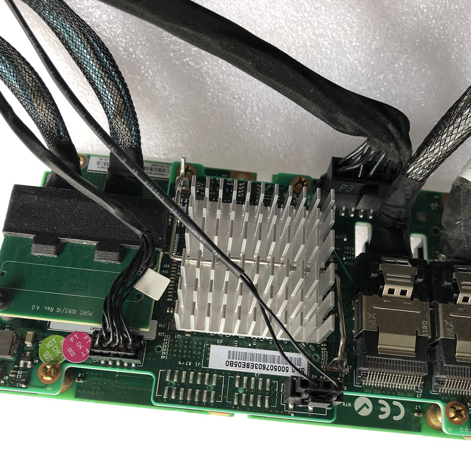 IBM Hard Drive Backplane 2.5 Inch 46C9093 1