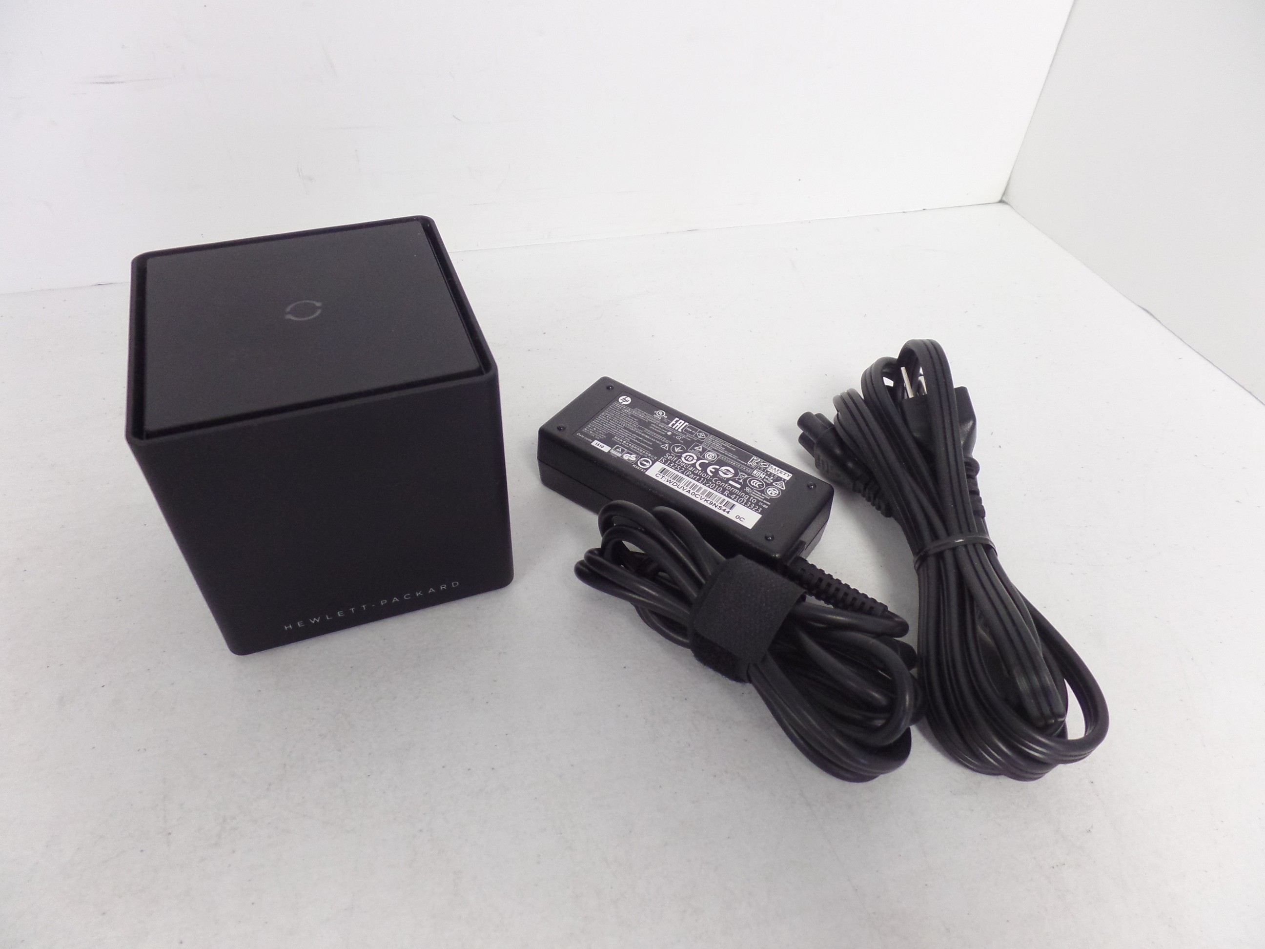 Advanced Wireless Docking Station 800866-001 1