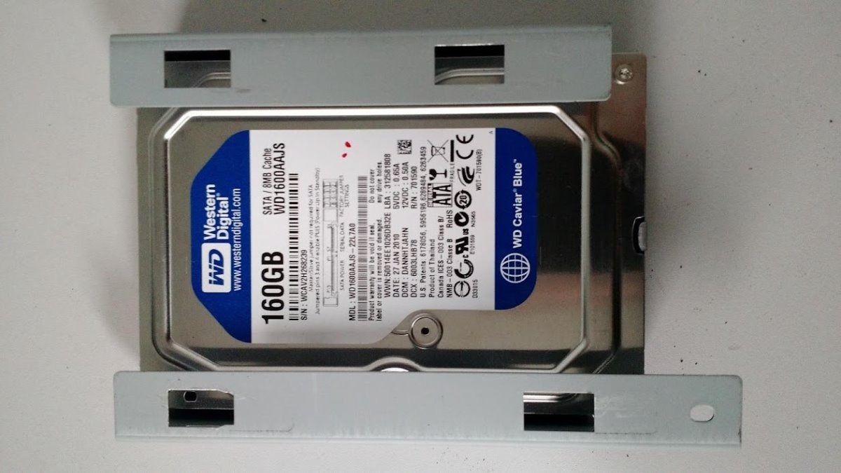 Cal Hdd And Sata With Bnst Compli CH955-67129 1