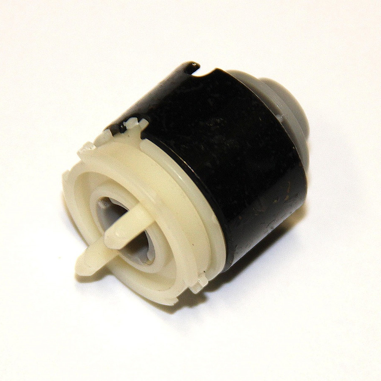 Clutch Separation Roller R RB1-8974 1