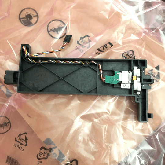 Web Wiper Motor Assembly - Includes Plate Ch955-67053