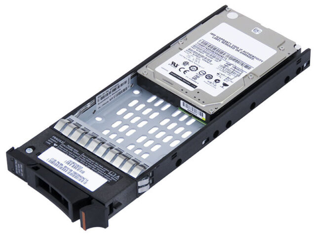 Disco Duro IBM 300 Gb 15K 2.5