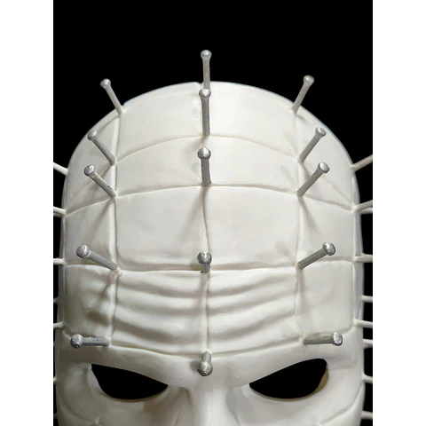 Máscara de PINHEAD en Hellraiser