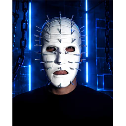 Máscara de PINHEAD en Hellraiser