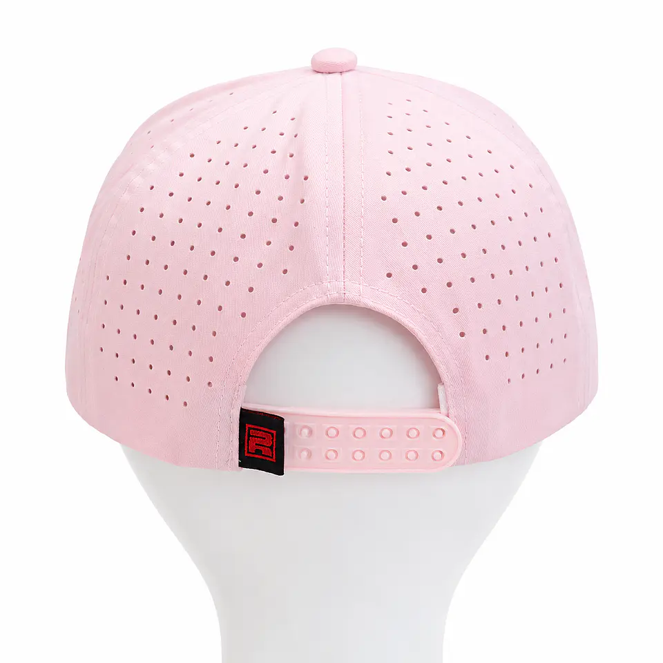Gorro para Personalización con Mini Perforado Color Rosado 3
